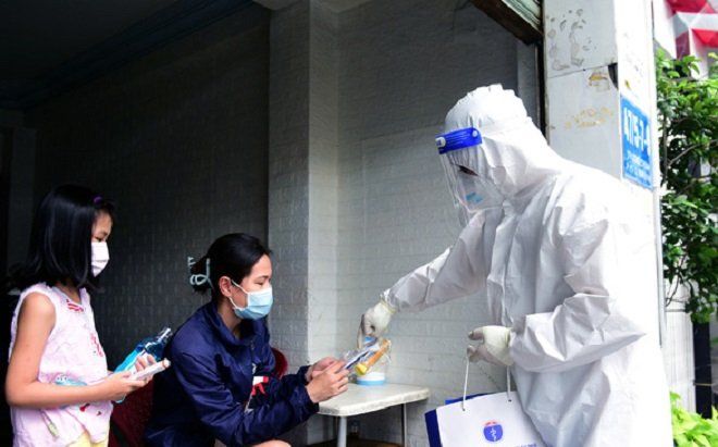 Tin sáng 27-3: TP.HCM số mắc thời gian này không cao nhưng số chuyển nặng lại cao nhất