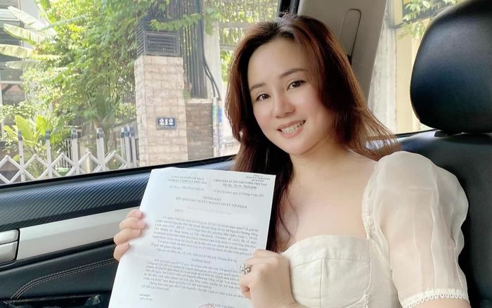 Vy Oanh gửi đơn tố cáo kênh YouTube Lang thang đường phố