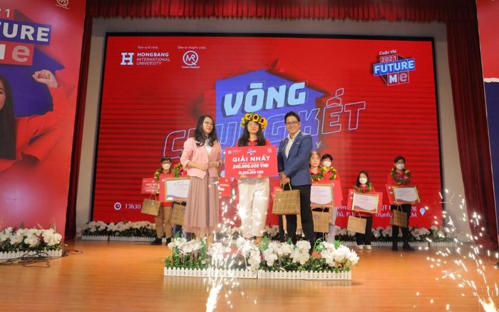 Sôi động, kịch tính vòng Chung kết ' Future me' mùa 1 năm 2021-2022
