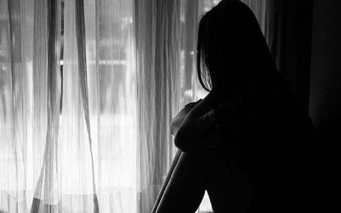 Nam thanh niên lĩnh án vì quan hệ với người yêu 'nhí' nhưng 'chưa biết ai là cha đứa bé'