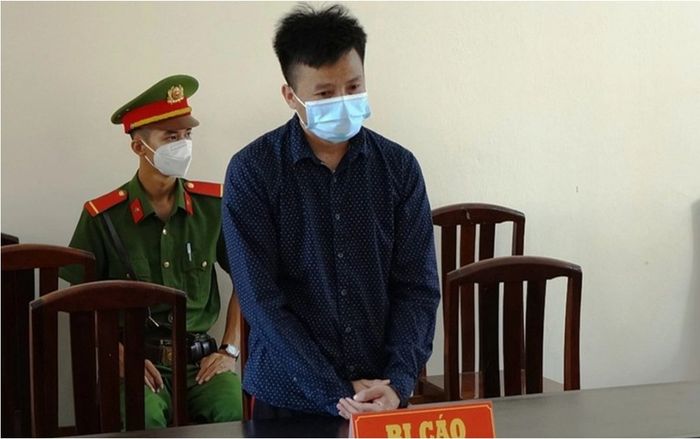 Rượu say, chém anh ruột lún sọ vì tiền hỗ trợ Covid-19