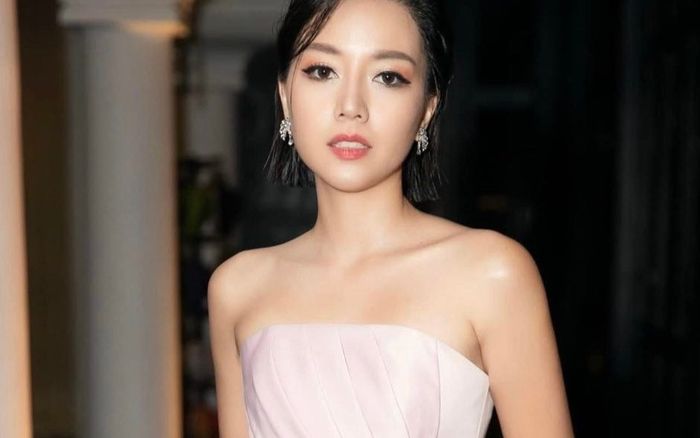 Đặt hàng 60 nghìn nhưng sao nữ Vbiz chuyển nhầm 60 triệu và cái kết?