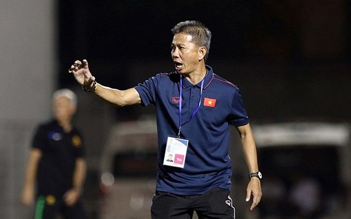 HLV Hoàng Anh Tuấn dẫn U17 Việt Nam thua đậm đội nhỏ tuổi hơn, fans Thái Lan liền 'cà khịa'