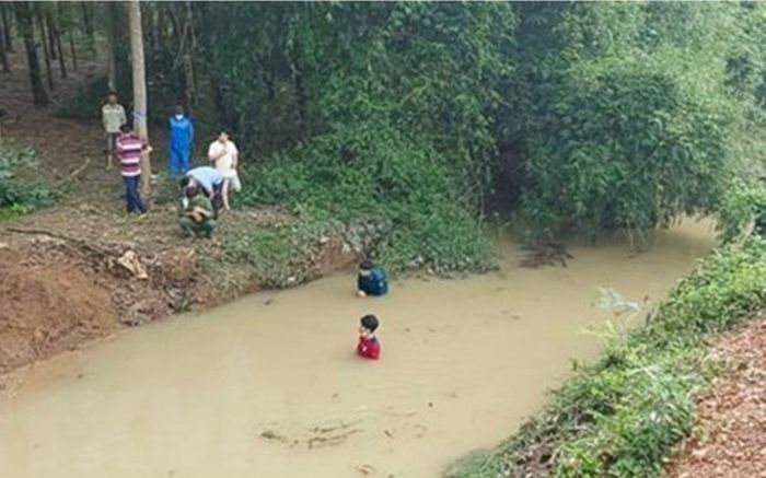 Một nữ sinh ở Bình Phước mất tích trên đường đi học về