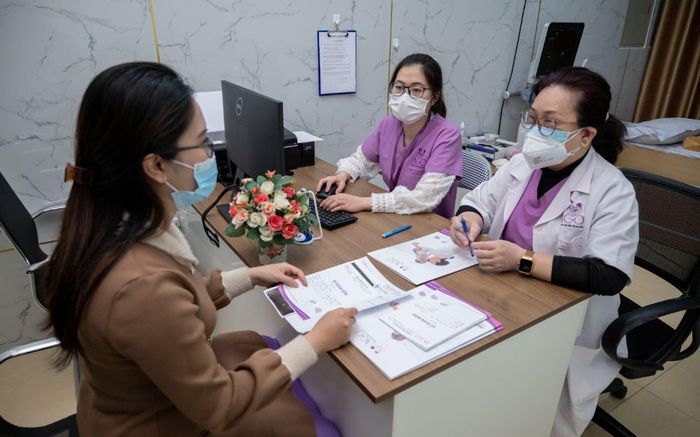 Thăm khám phụ khoa tổng quát và những chú ý mà phụ nữ nên biết