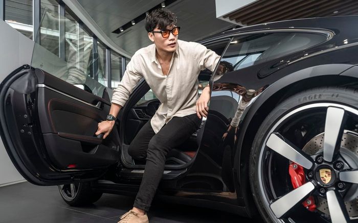 Nhiều cầu thủ CLB TPHCM 'quay xe' trở lại tập luyện: Thủ môn Bùi Tiến Dũng ra sao?