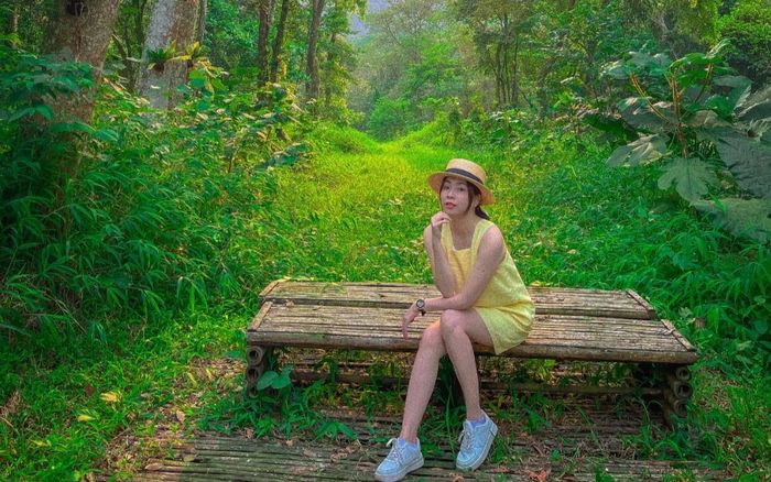 Thiên Sơn Suối Ngà - Điểm chill đẹp như cổ tích cách Hà Nội 60 km