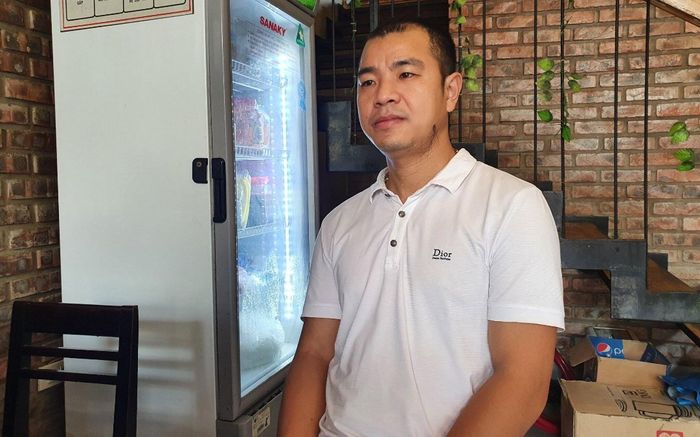 Chủ quán ăn lên mạng tìm khách bỏ quên chiếc túi có gần 1 tỷ đồng