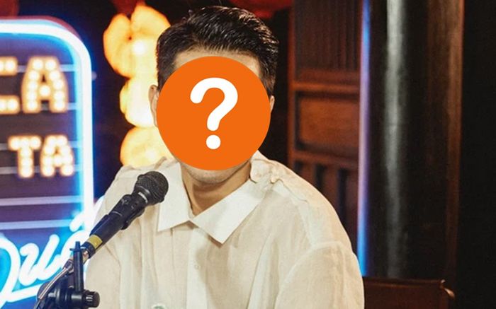 Nam ca sĩ Vpop khiến fan 'quắn quéo' khi bất ngờ 'đột kích' vào bình luận thả thính