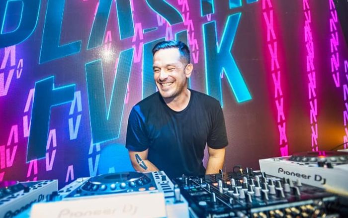 'Kẻ điên loạn' Plastik Funk đổ bộ tại sự kiện âm nhạc EDM Above The World 2022