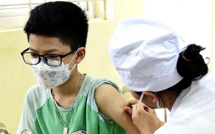Số mắc Covid-19 giảm xuống thấp nhất trong hơn 2 tháng qua, còn 14.660 ca