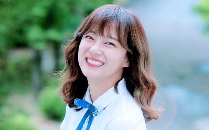 Kim Se Jeong của Hẹn Hò Chốn Công Sở chưa bao giờ mặc cảm vì gia cảnh nghèo khó