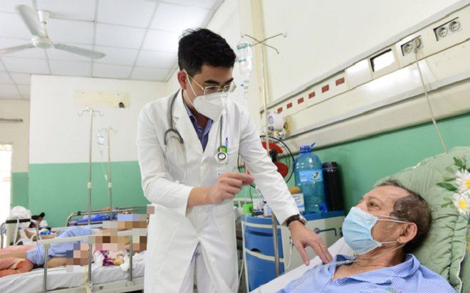 Tin COVID-19 chiều 18-4: Cả nước còn 12.012 ca mắc mới, Hà Nội chỉ hơn 1.100 ca