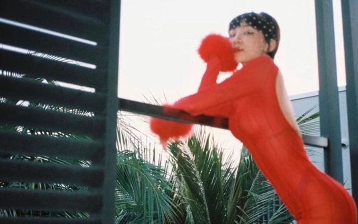 Tóc Tiên xả loạt ảnh 'full hd' với trang phục mỏng tang khiến dân tình khó rời mắt