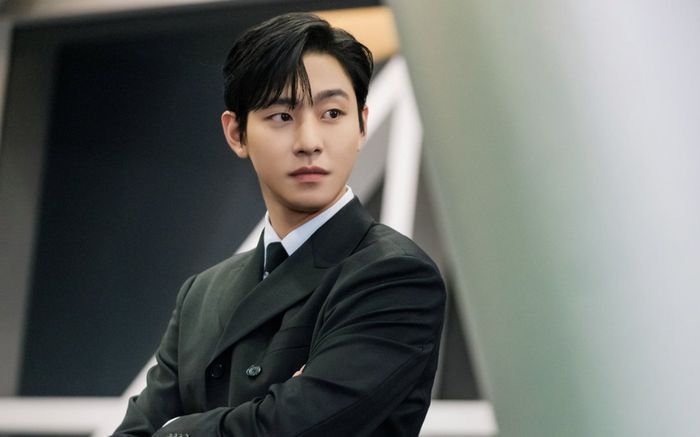 Ahn Hyo Seop trong Hẹn Hò Chốn Công Sở nói tiếng Việt nhưng mà nghe nó lạ lắm