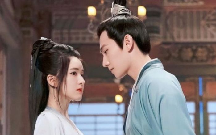 Dương Dương trực tiếp khen Triệu Lộ Tư dễ thương, chỉ để quảng bá phim hay thực sự có gian tình?