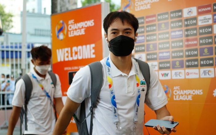 HLV Hàn Quốc 'tỏ tình', Văn Toàn nói chưa muốn rời HAGL