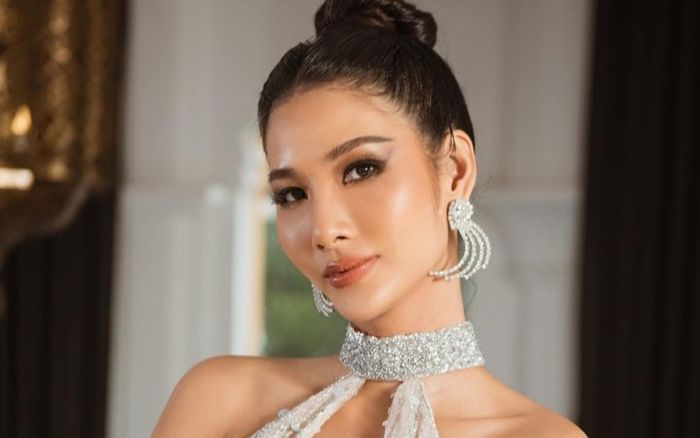 Hoàng Thùy chuẩn bị 'lấn sân' làm ca sĩ?