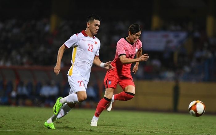 U23 Việt Nam đánh bại U20 Hàn Quốc, ông Park vẫn cảm thấy bất an