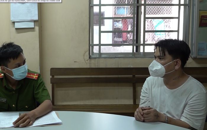 Thủ đoạn tinh vi của đối tượng giả xe ôm công nghệ cướp tài sản của người nước ngoài