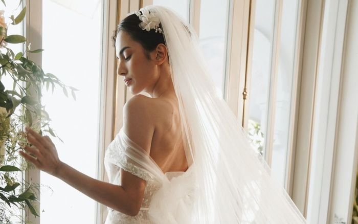 Đẳng cấp NTK Phương Linh: Mới hé lộ 3/68 mẫu thiết kế trong BST mới đã khiến các cô dâu hồi hộp mong chờ