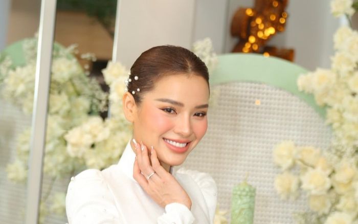 Ngắm trọn nhan sắc Phương Trinh Jolie trong bộ váy cưới lộng lẫy