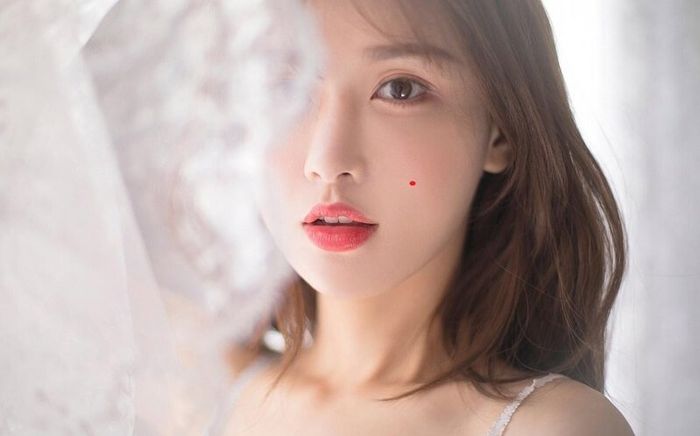 Người sở hữu chỉ 1 trong 3 nốt ruồi này càng về già càng giàu có, hậu vận hưởng phúc lộc cùng con cháu