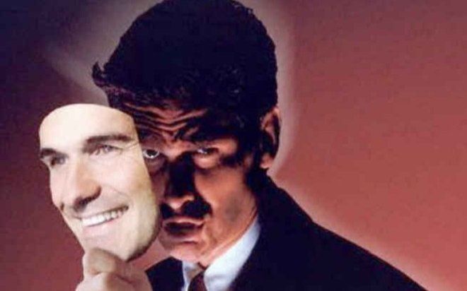 Cứ ngỡ được gả vào 'hào môn', người phụ nữ 'chết lặng' khi biết bộ mặt thật của gã chồng