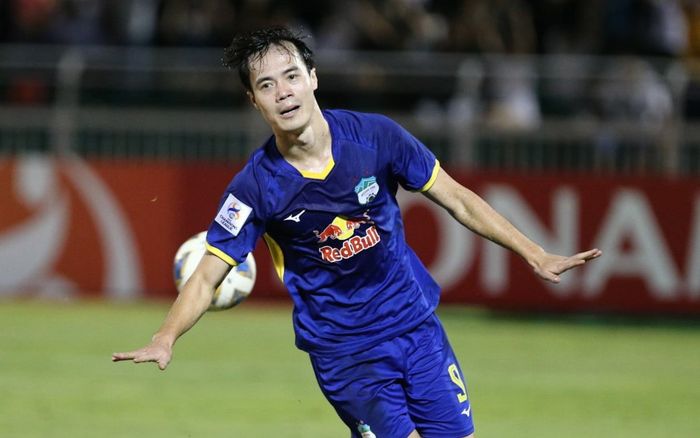 Không phải Quang Hải và Tiến Linh, Văn Toàn hay nhất trong 3 năm qua!