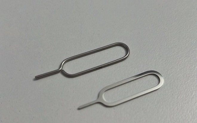 Tranh cãi cây lấy sim của Apple có giá gần 100.000 đồng