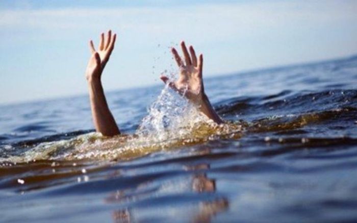 Nam sinh đại học ở Hải Phòng đuối nước tử vong tại bãi biển nhân tạo