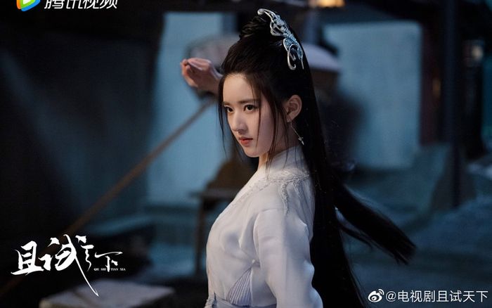 Thả Thí Thiên Hạ và Dương Dương bị coi là bước đệm để nâng đỡ Triệu Lộ Tư?