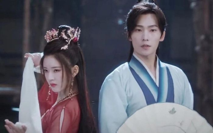 Cộng đồng mạng lũ lượt bày tỏ thương cảm với tác giả nguyên tác trước sóng dữ của Thả Thí Thiên Hạ