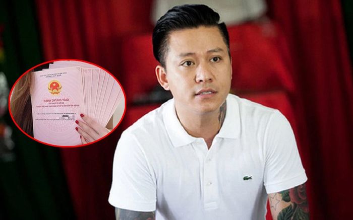 Quên 'cô Minh Hiếu 7 miếng đất' đi, nam ca sĩ Vbiz này sở hữu 10 sổ đỏ, vợ đẹp cùng 3 người con xinh