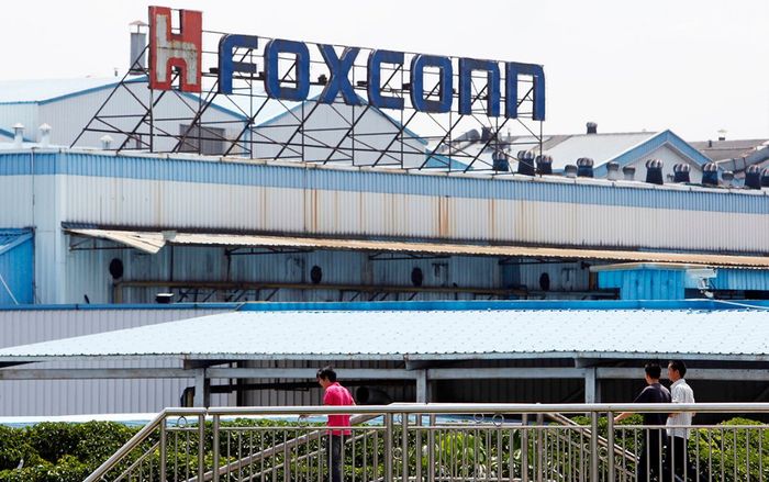 Apple đóng cửa nhà máy sản xuất iPhone tại Trung Quốc