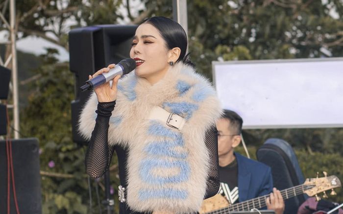 Lệ Quyên nói gì giữa tranh cãi khán giả tham dự show Đà Lạt loe hoe, hàng ghế thưa thớt?