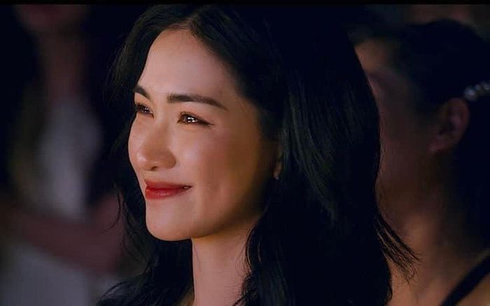 Bị khán giả khó chịu vì hay khóc trên truyền hình, Hòa Minzy giải thích lí do