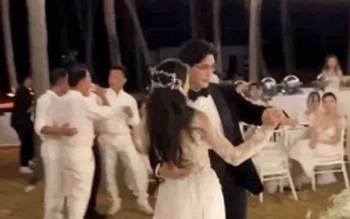 Tiệc tối của Ngô Thanh Vân - Huy Trần: Cô dâu - chú rể quẩy hết mình, dàn khách mời chơi 'tới bến'