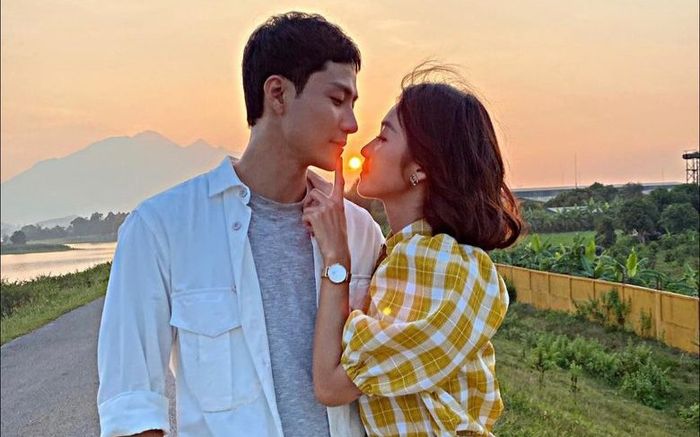 Loạt 'hint' hẹn hò không thể chối cãi của Thanh Sơn - Khả Ngân