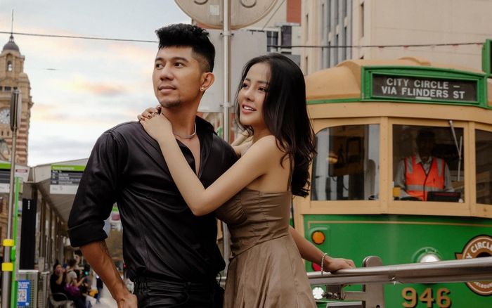 Ngân 98 đáp trả khi bị nhắc chuyện cưới xin với Lương Bằng Quang: 'Khi nào rảnh thì cưới, giờ bận lắm'