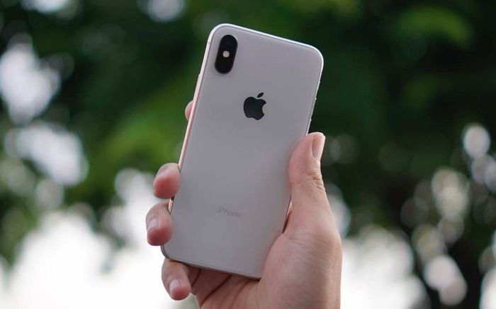 3 dòng iPhone không nên mua kể cả khi giá rẻ vào lúc này