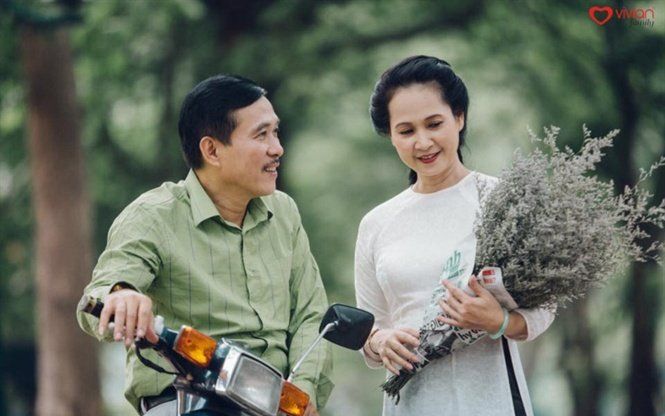 'Mẹ chồng' Lan Hương và cuộc sống tình yêu viên mãn trọn đời