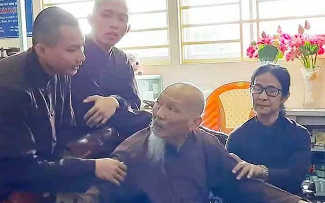 Diễn biến mới vụ Tịnh thất Bồng lai: Bắt tạm giam bà Cao Thị Cúc - chủ hộ 'Thiền am bên bờ vũ trụ'