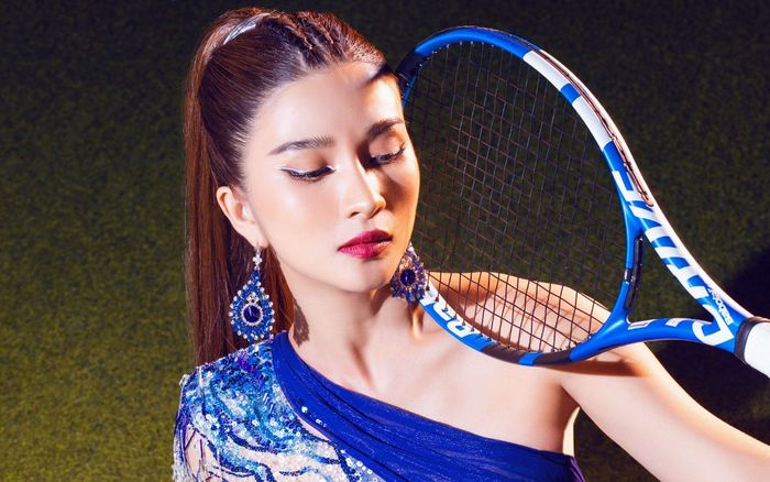 Kim Tuyến cổ vũ các vận động viên nước nhà tại SEA Games 31 bằng bộ ảnh đậm chất thể thao