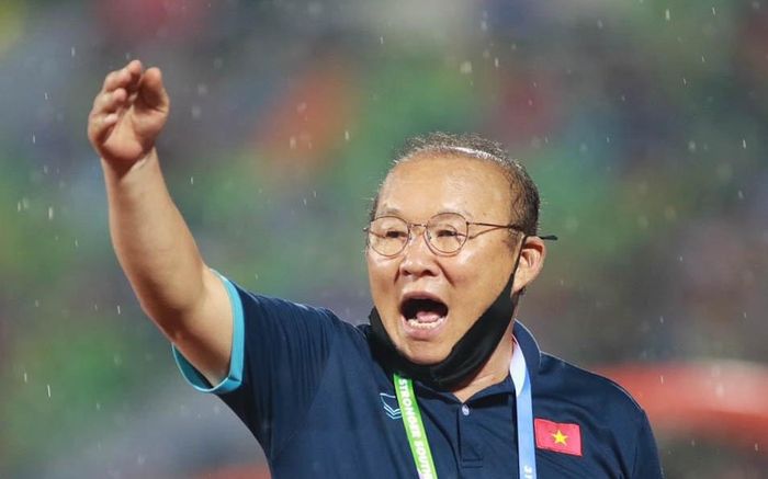 Ông Park giỏi như thần y khi trị hết bệnh cho U23 Việt Nam, HLV Myanmar nể phục