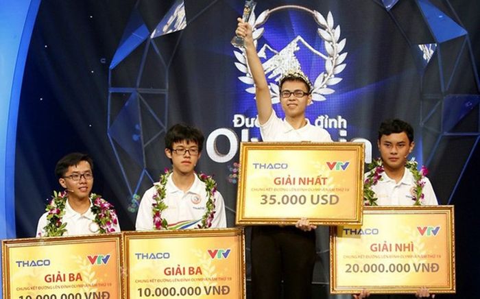 Quán quân Olympia duy nhất lựa chọn không đi du học Úc giờ ra sao?