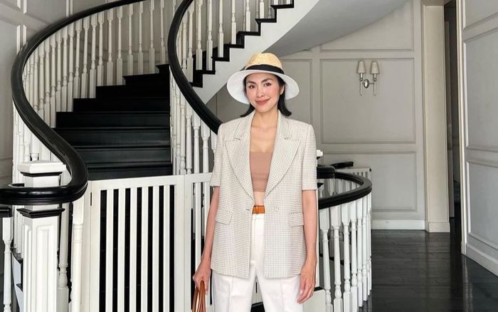 'Mẹ bỉm' Hà Tăng khoe ảnh mới khiến Minh Hằng trầm trồ ngưỡng mộ: 'Như chưa hề có cuộc sinh nở nào'