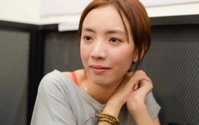 Thu Trang nghẹn ngào nói lời tiễn biệt mẹ lần cuối: 'Chị Bảy an yên nhé, mọi chuyện để con lo'