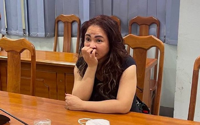 Xử phạt 'fan hâm mộ' bà Nguyễn Phương Hằng vì đăng tin sai sự thật