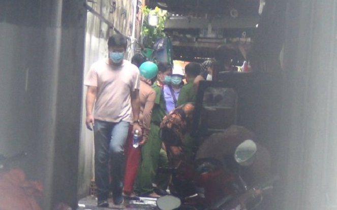 Nghi mâu thuẫn với chồng, vợ giết con 1 tuổi rồi cắt cổ tự tử nhưng bất thành